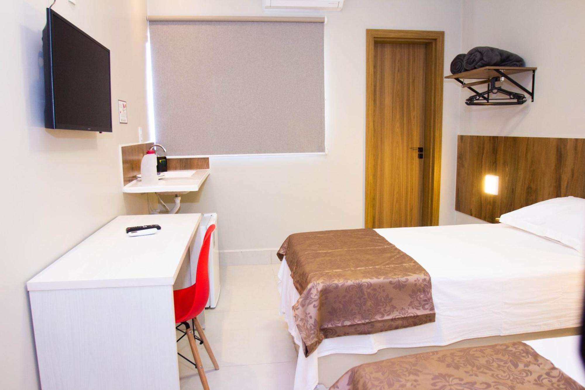 Fiori Suites Goiânia Cameră foto
